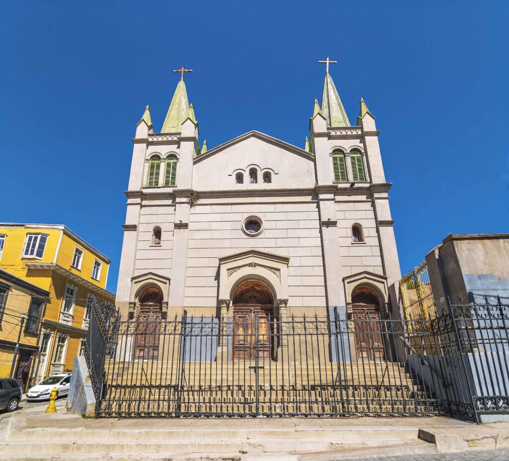 Iglesia San Luis Gonzaga - Valparaiso, Chile
