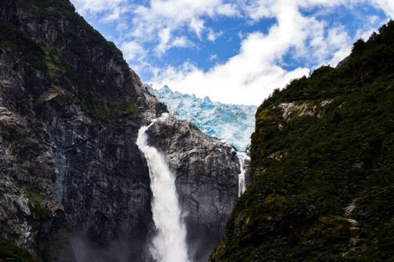 Ventisquero Colgante | Carretera Austral Chile